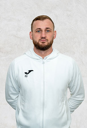 Assistant coach - Maksim Medvedev