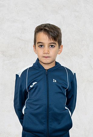 İsgander Axverdiyev