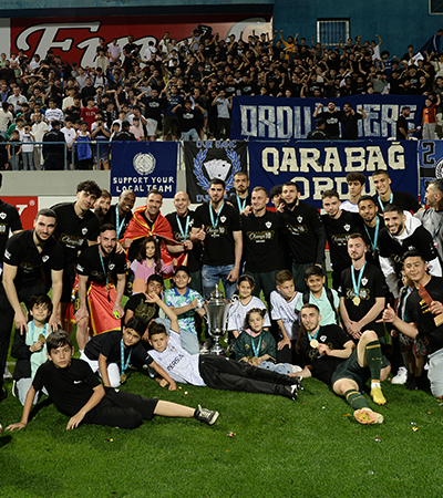 qarabagh-Komandamız Azərbaycan Premyer Liqasının qalibidir.